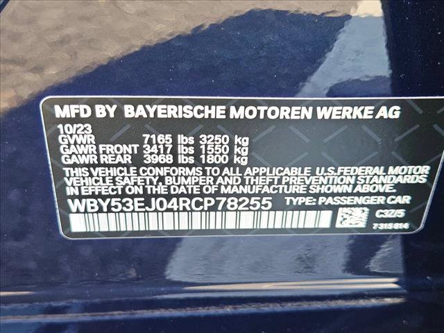 Used 2024 BMW i7 xDrive60 AWD/4WD image 15