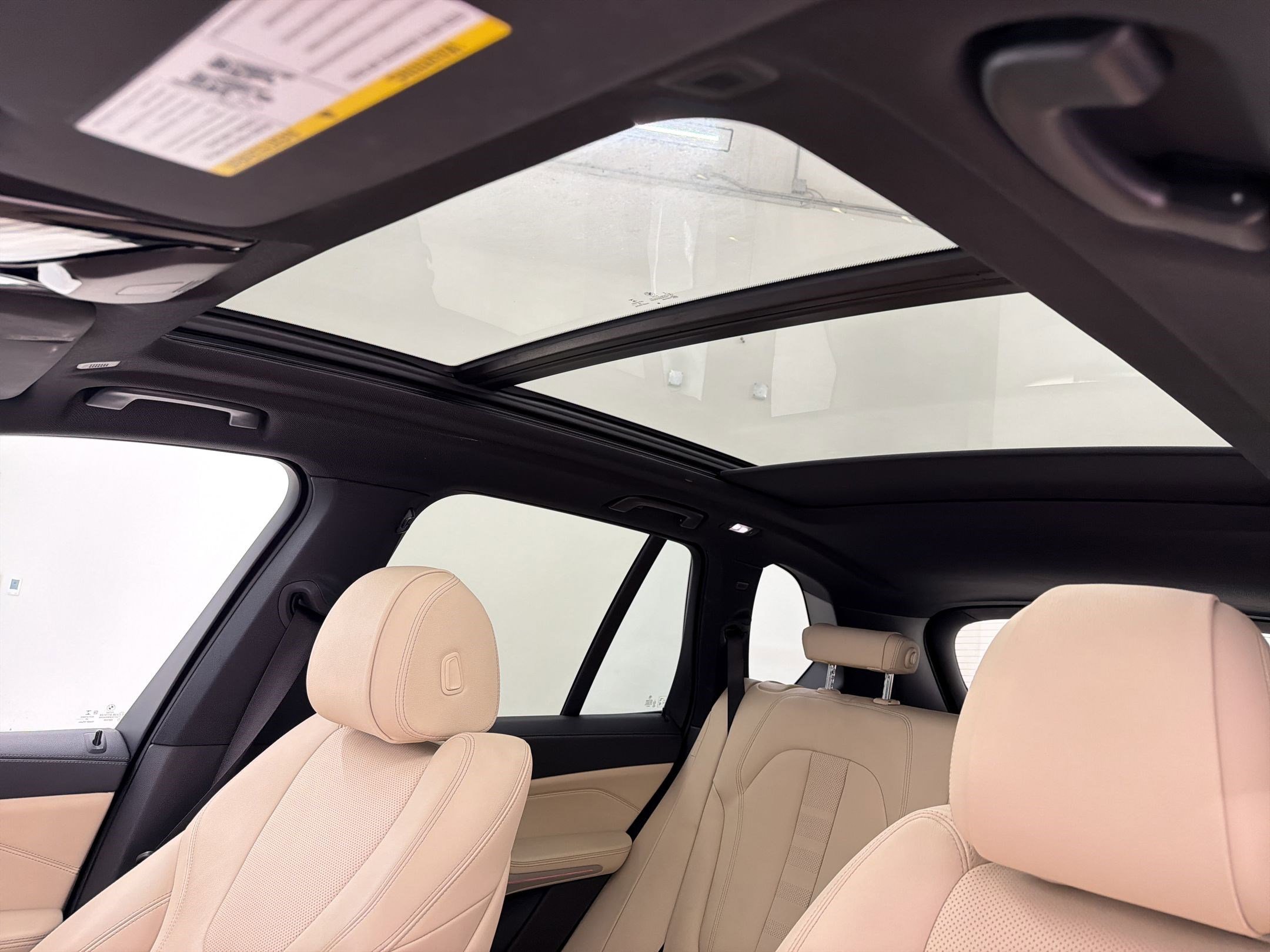 Used 2021 BMW X5 sDrive40i w/ Premium Package image 16