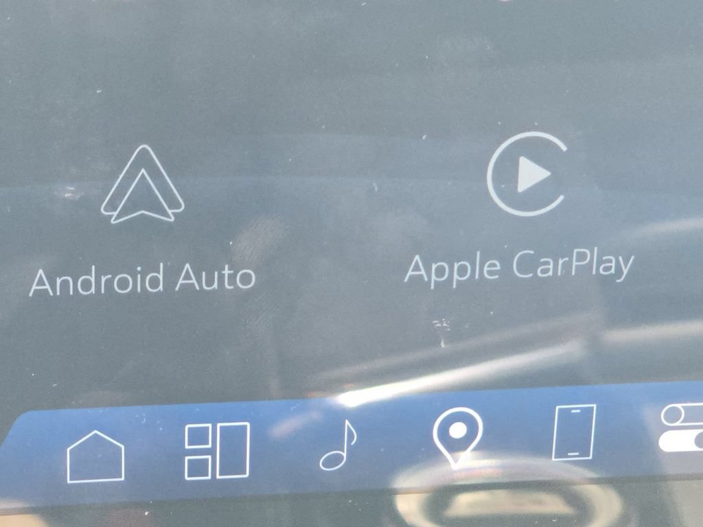 Used 2024 Cadillac Lyriq Tech AWD/4WD image 4