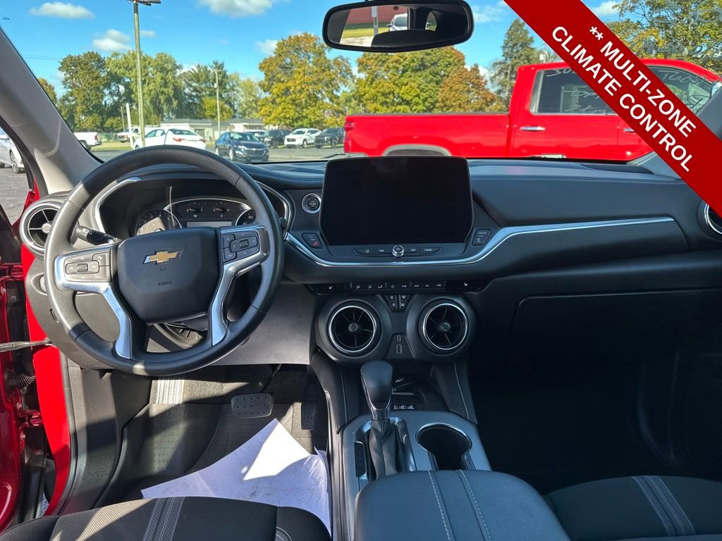 Used 2023 Chevrolet Blazer LT w/ Convenience Package image 16
