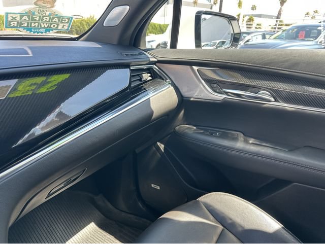 Certified 2023 Cadillac XT6 Sport w/ Technology Package AWD/4WD image 6
