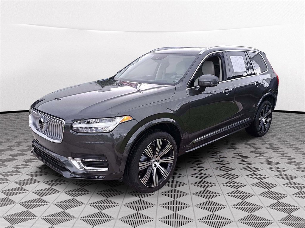 Used 2022 Volvo XC90 T6 Inscription w/ Advanced Package image 3