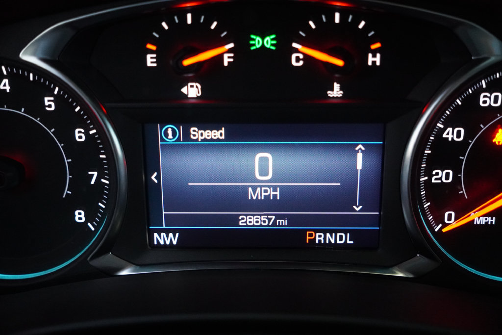 Used 2023 Chevrolet Equinox RS AWD/4WD image 8