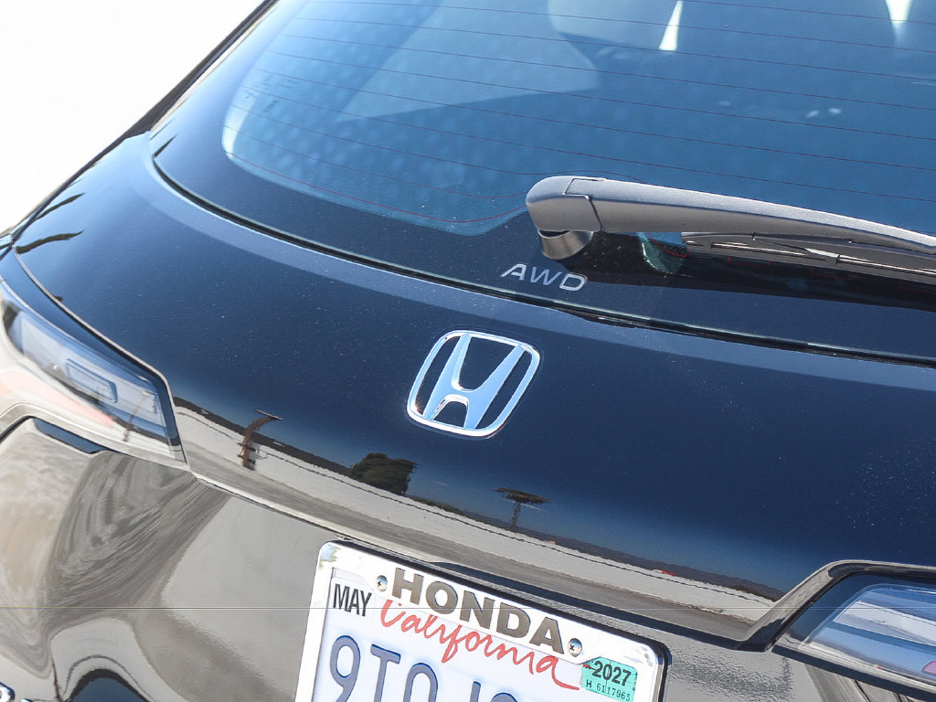 Certified 2025 Honda HR-V LX image 8
