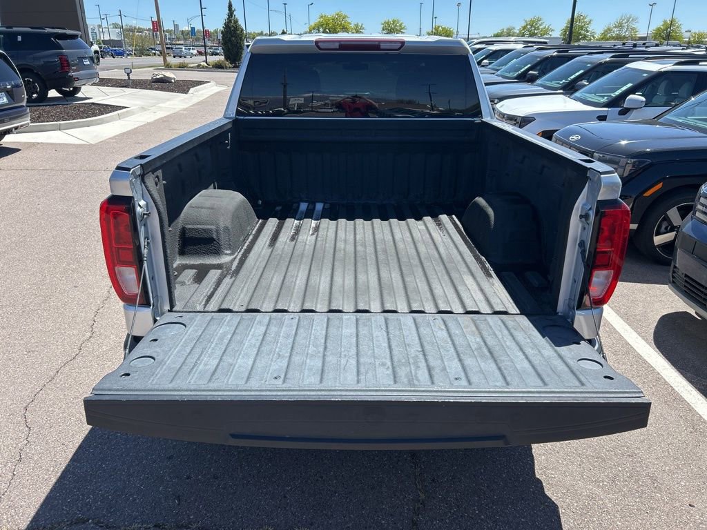 Used 2019 GMC Sierra 1500 SLE w/ X31 Off-Road Package AWD/4WD image 27