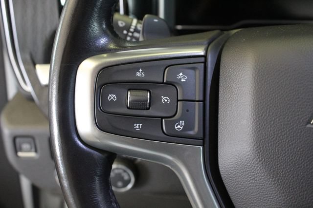 Used 2022 Chevrolet Silverado 1500 LT w/ Z71 Off-Road Package AWD/4WD image 14