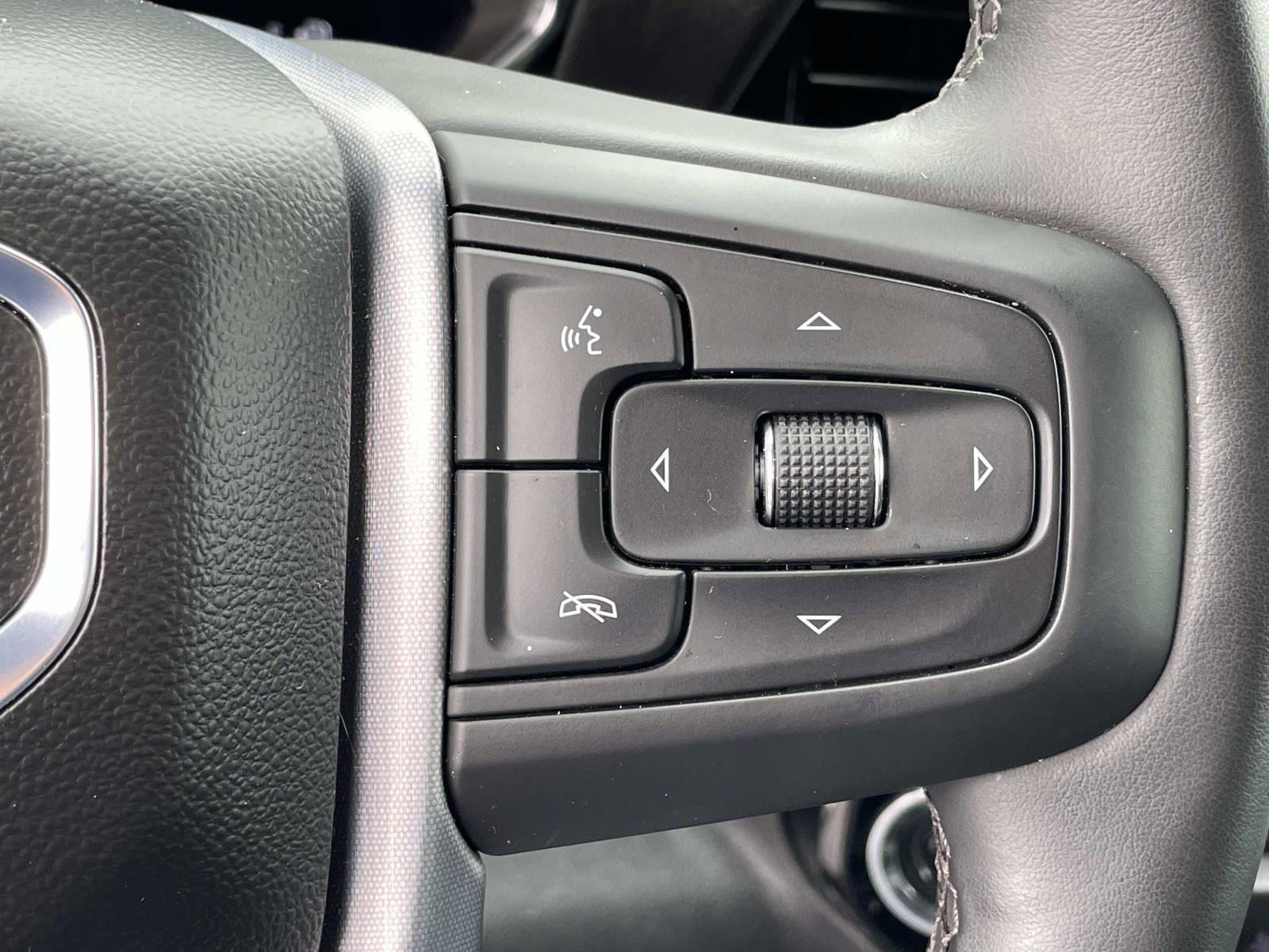 Used 2026 GMC Sierra 1500 Elevation RWD image 12