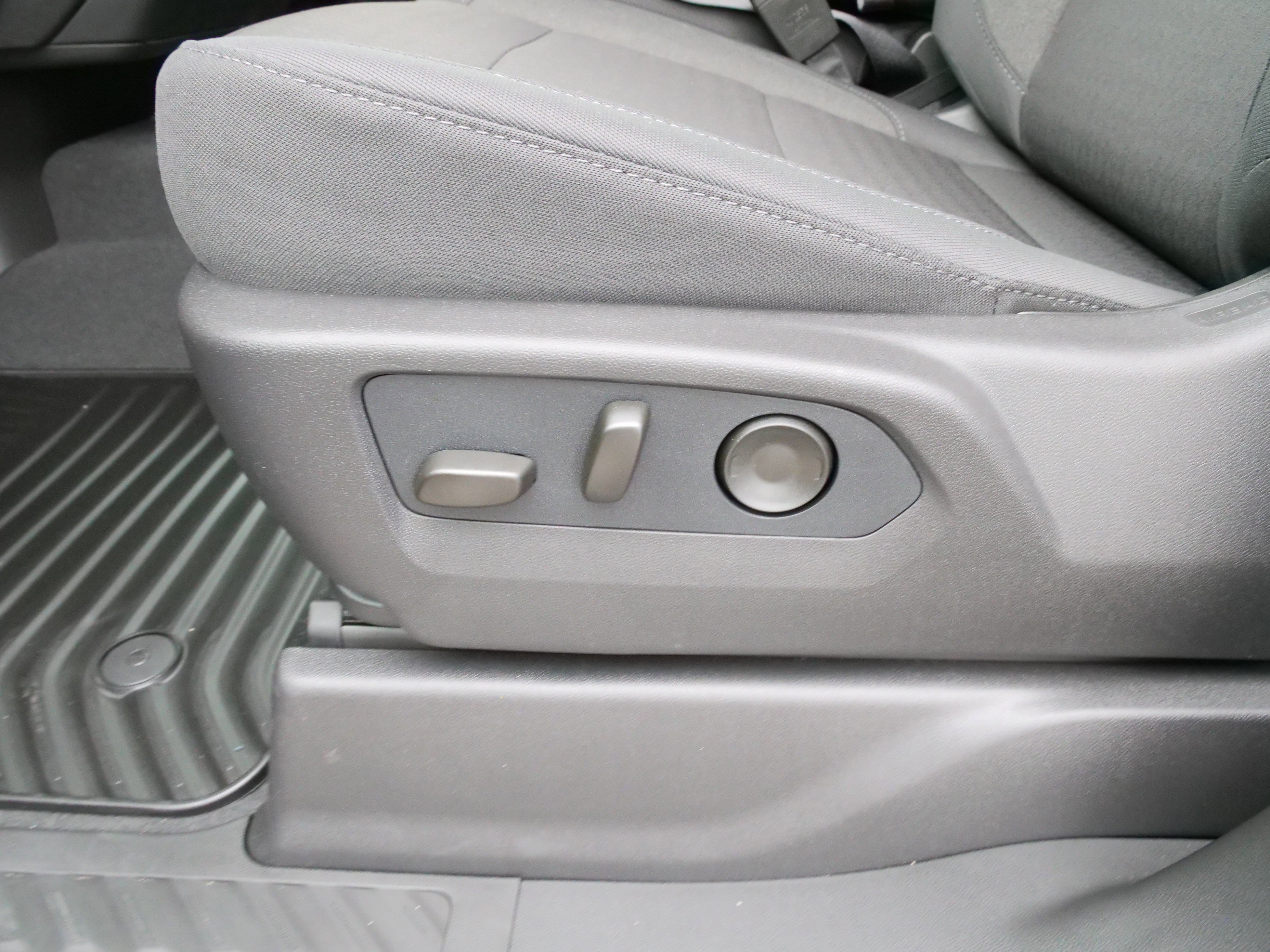 New 2026 Chevrolet Silverado 1500 Custom w/ Turbomax Blackout Package image 17