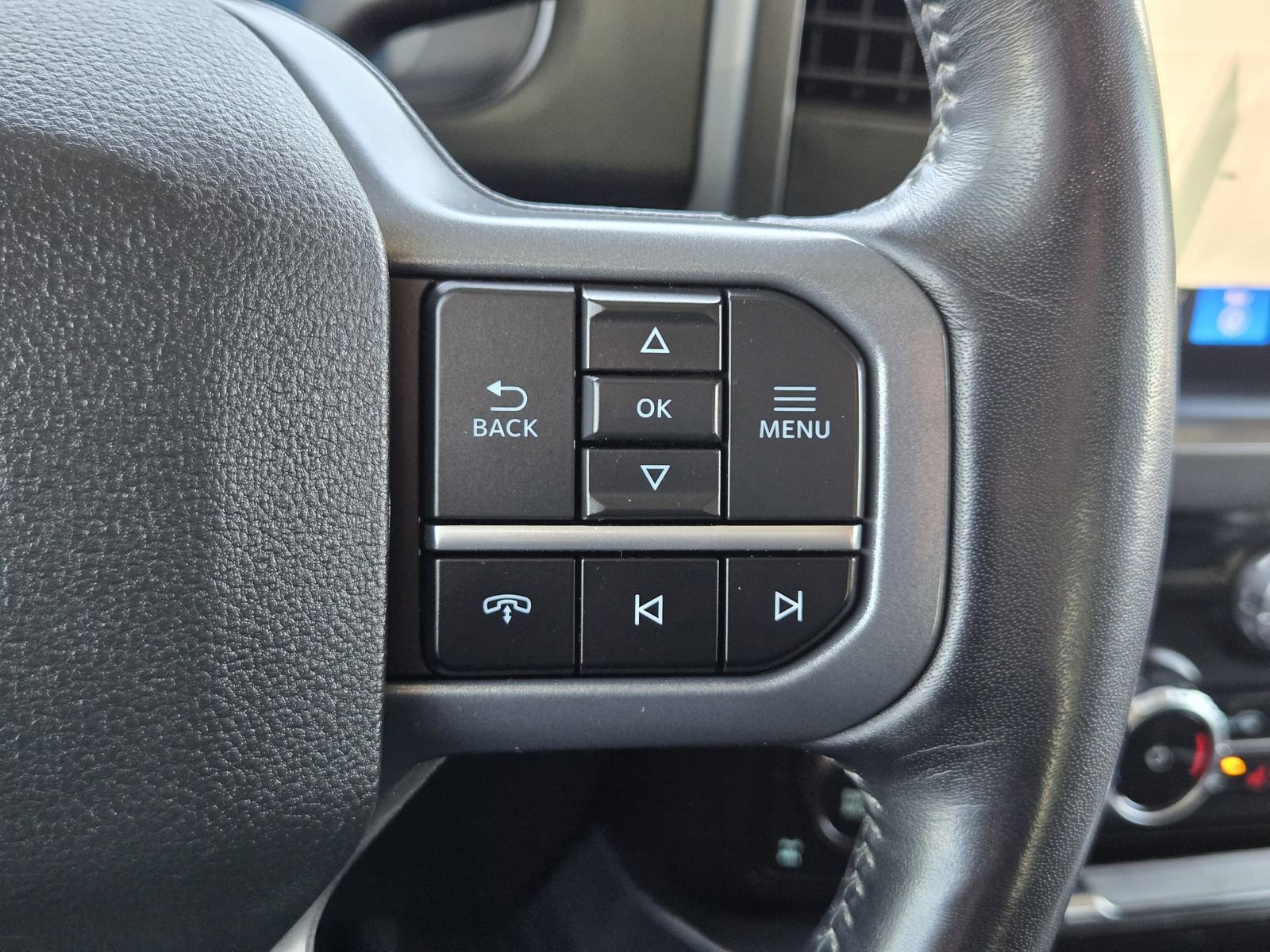 Certified 2024 Ford F350 Lariat w/ Sport Appearance Package image 29