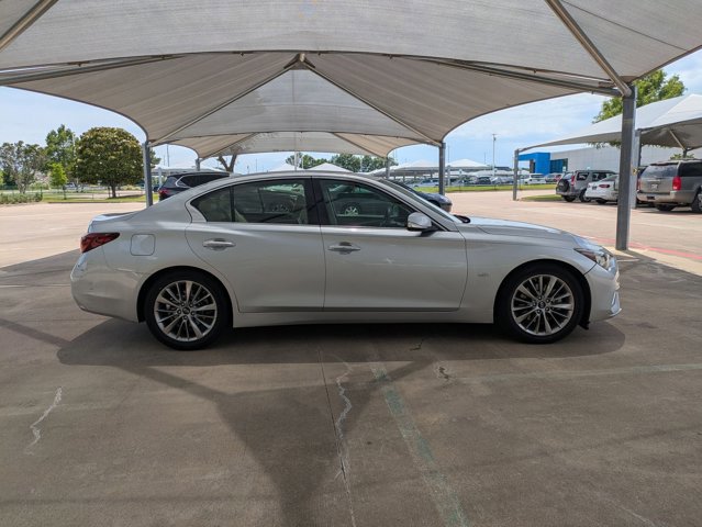 Used 2018 INFINITI Q50 Luxe w/ Essential Package (3.0T Luxe) RWD image 4