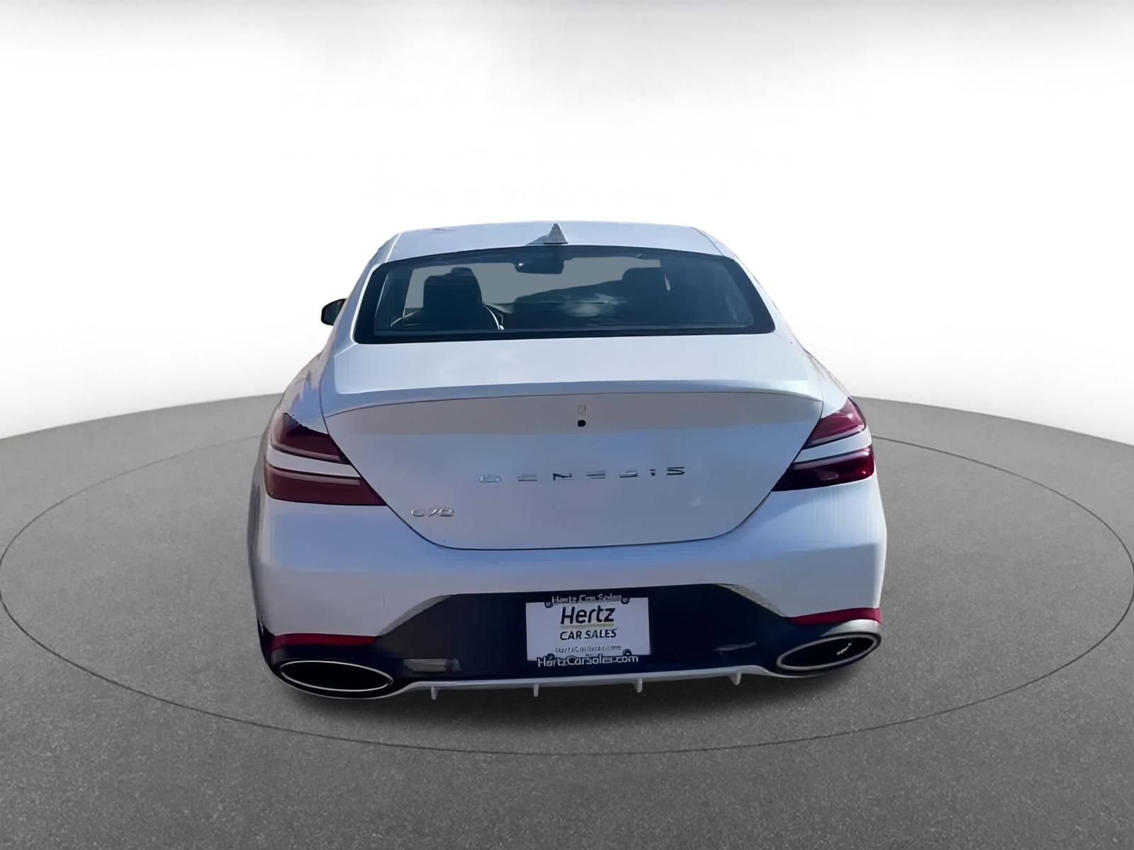Used 2025 Genesis G70 2.5T image 12