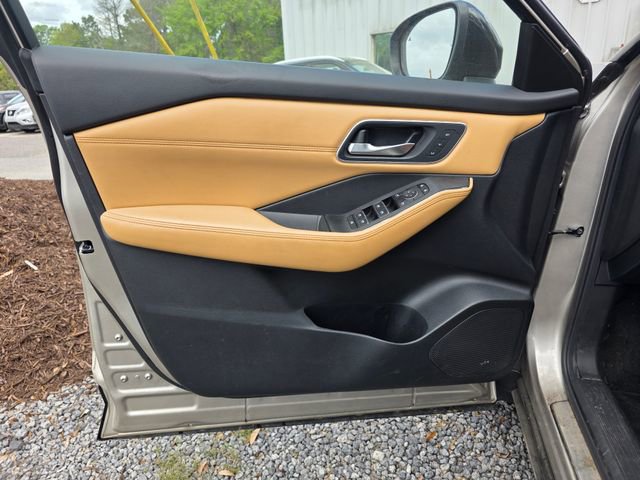 Used 2023 Nissan Rogue Platinum w/ Platinum Premium Package image 15