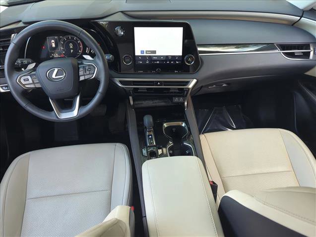 Used 2024 Lexus RX 350 FWD w/ Technology Package image 18