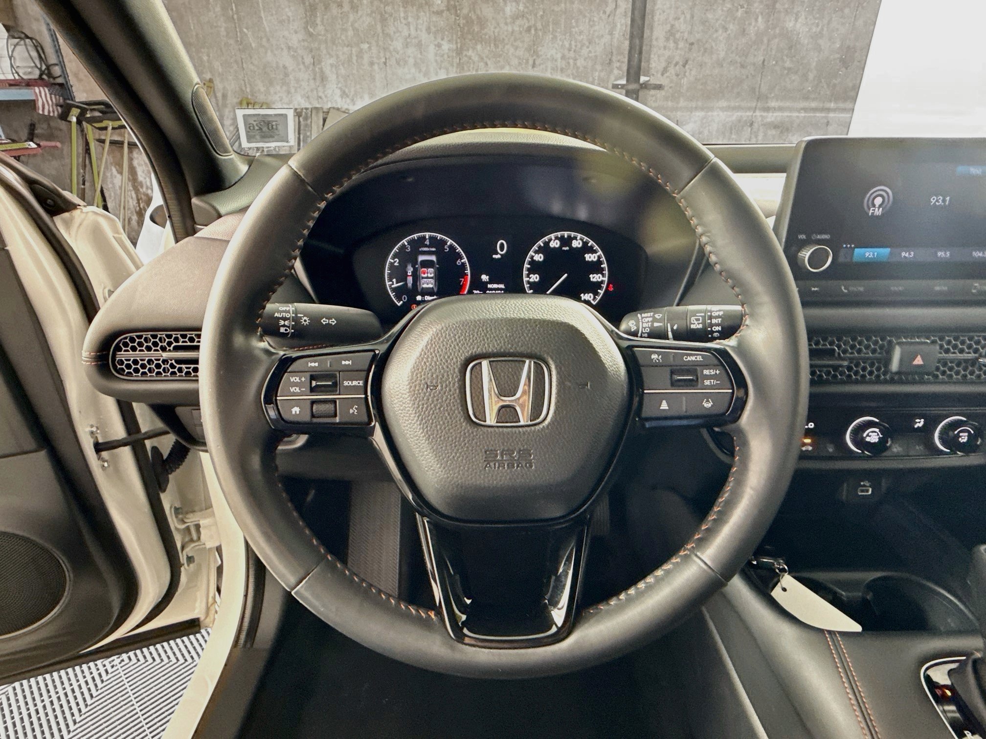 Used 2024 Honda HR-V Sport image 11