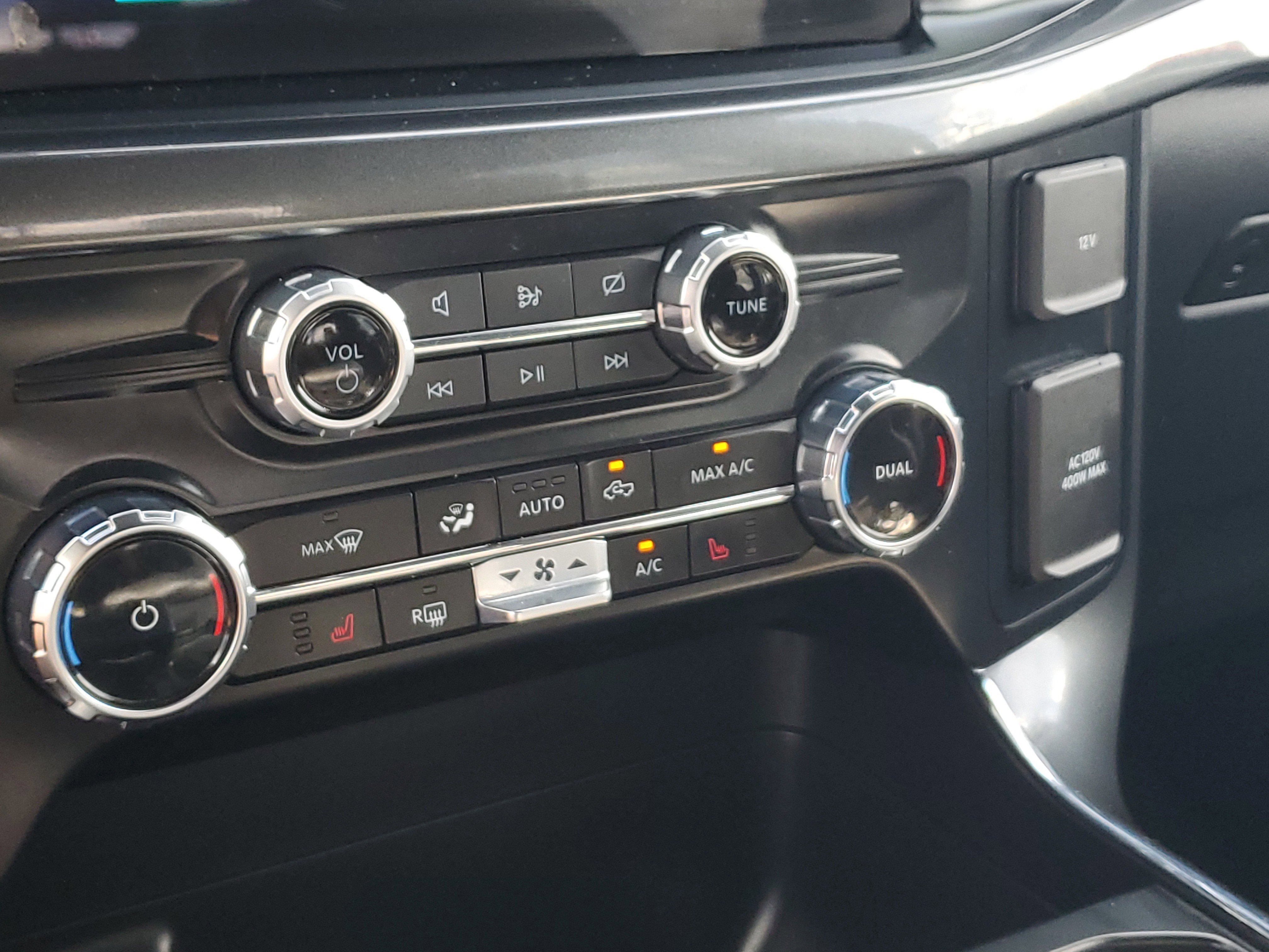 Used 2023 Ford F150 XLT w/ Equipment Group 302A High image 11