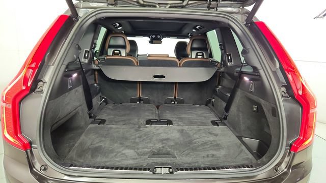 Certified 2023 Volvo XC90 B5 Plus AWD/4WD image 45
