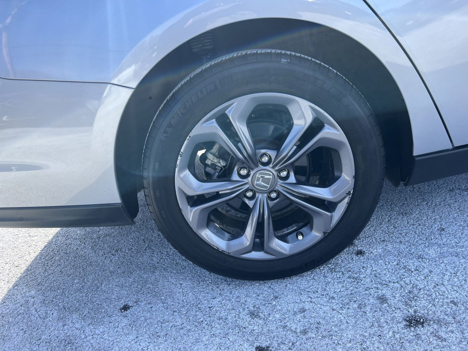 Used 2023 Honda Accord EX image 12