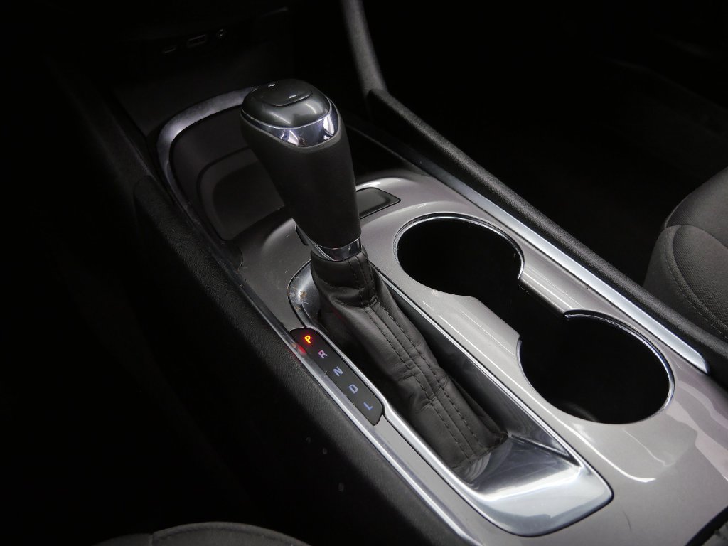 Used 2020 Chevrolet Malibu LT FWD image 28