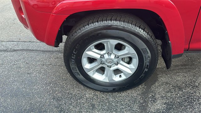 Used 2024 Toyota 4Runner SR5 image 34