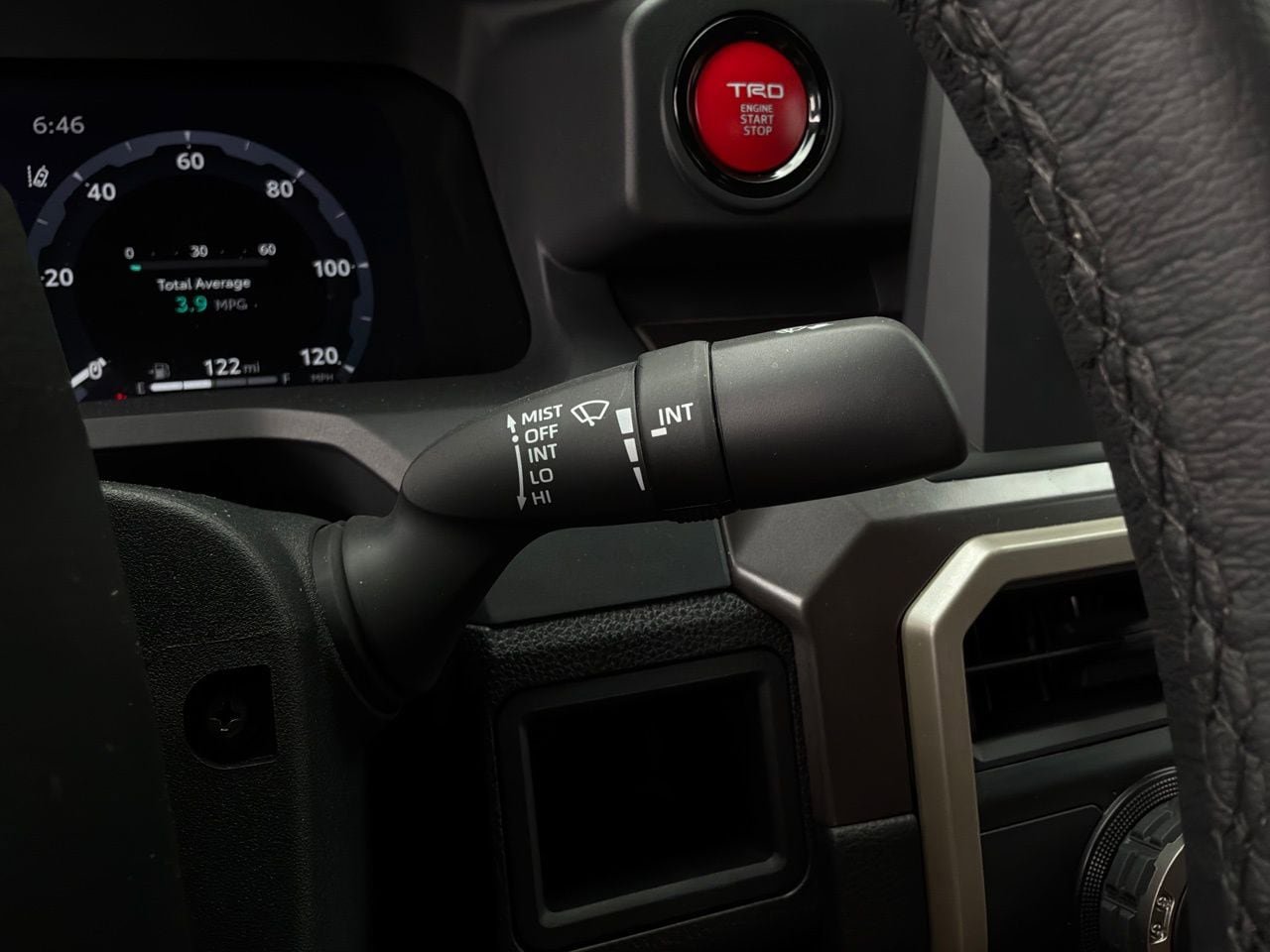 Used 2025 Toyota Tacoma TRD Sport image 34