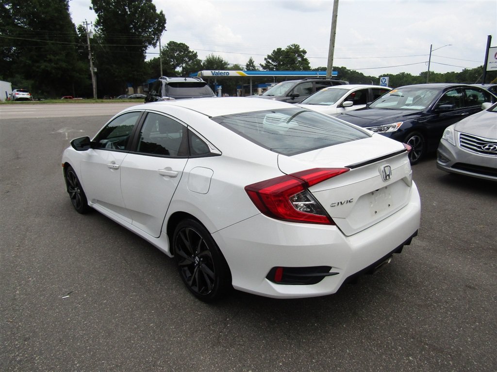 Used 2019 Honda Civic Sport image 5