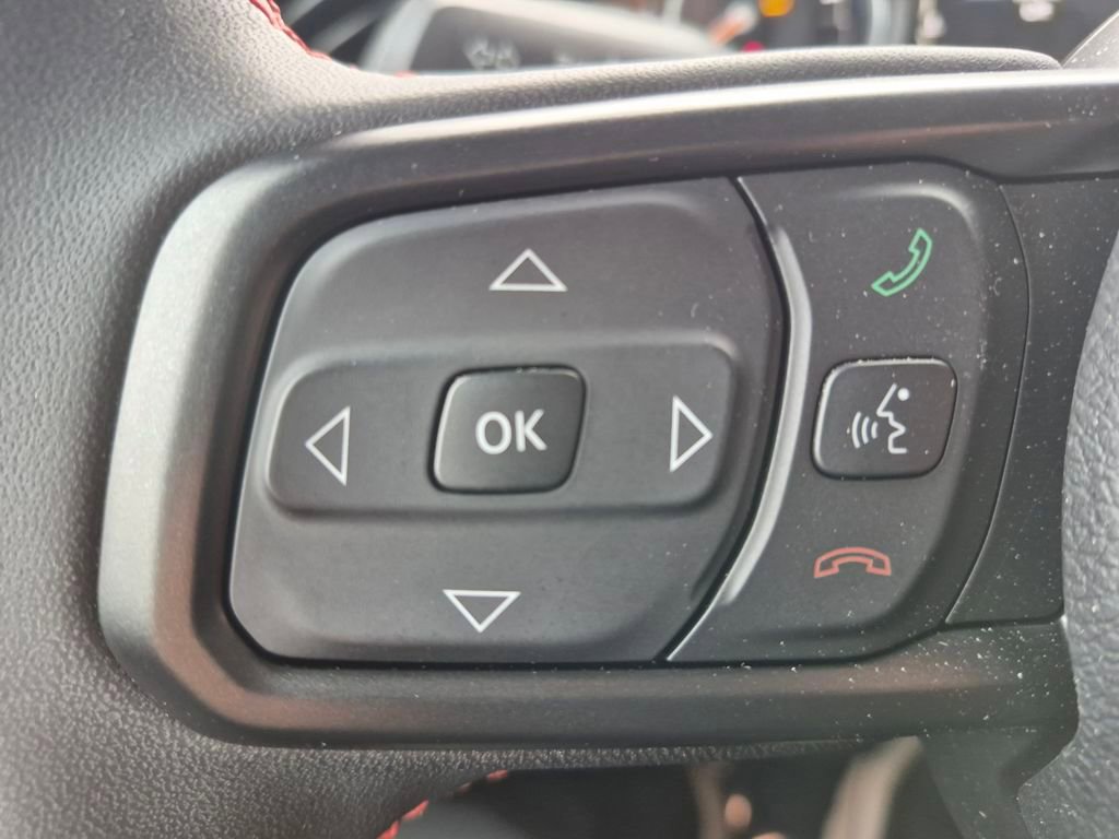 Used 2024 Jeep Wrangler Rubicon w/ Technology Group image 23