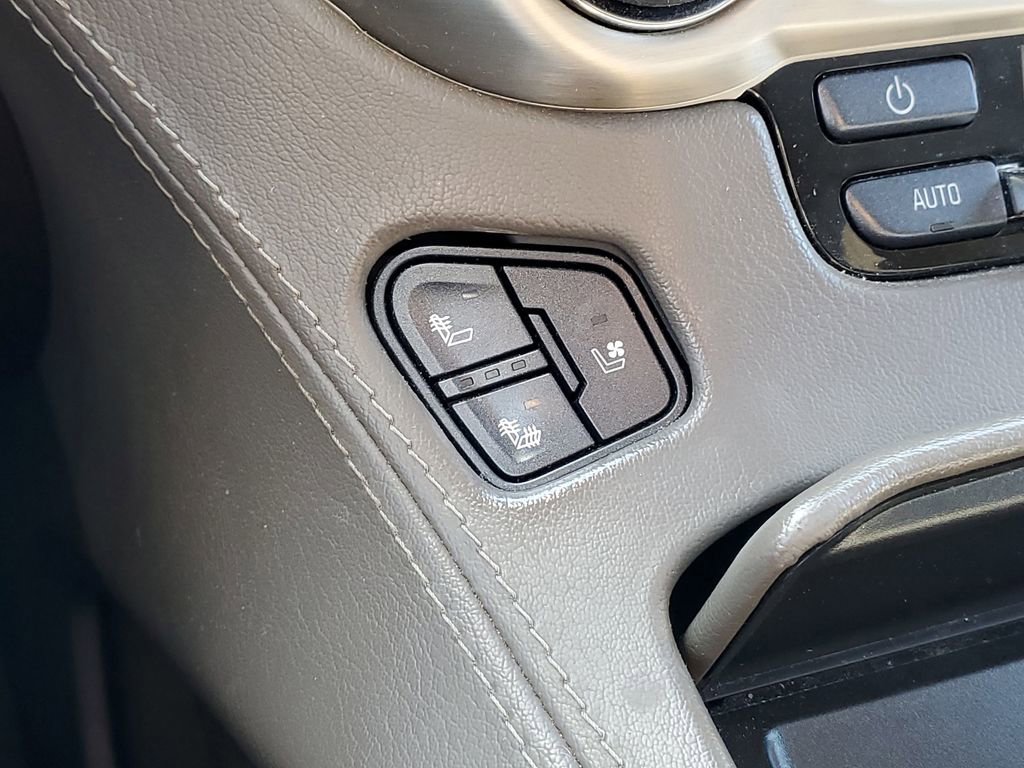 Used 2018 GMC Yukon Denali w/ Open Road Package image 19