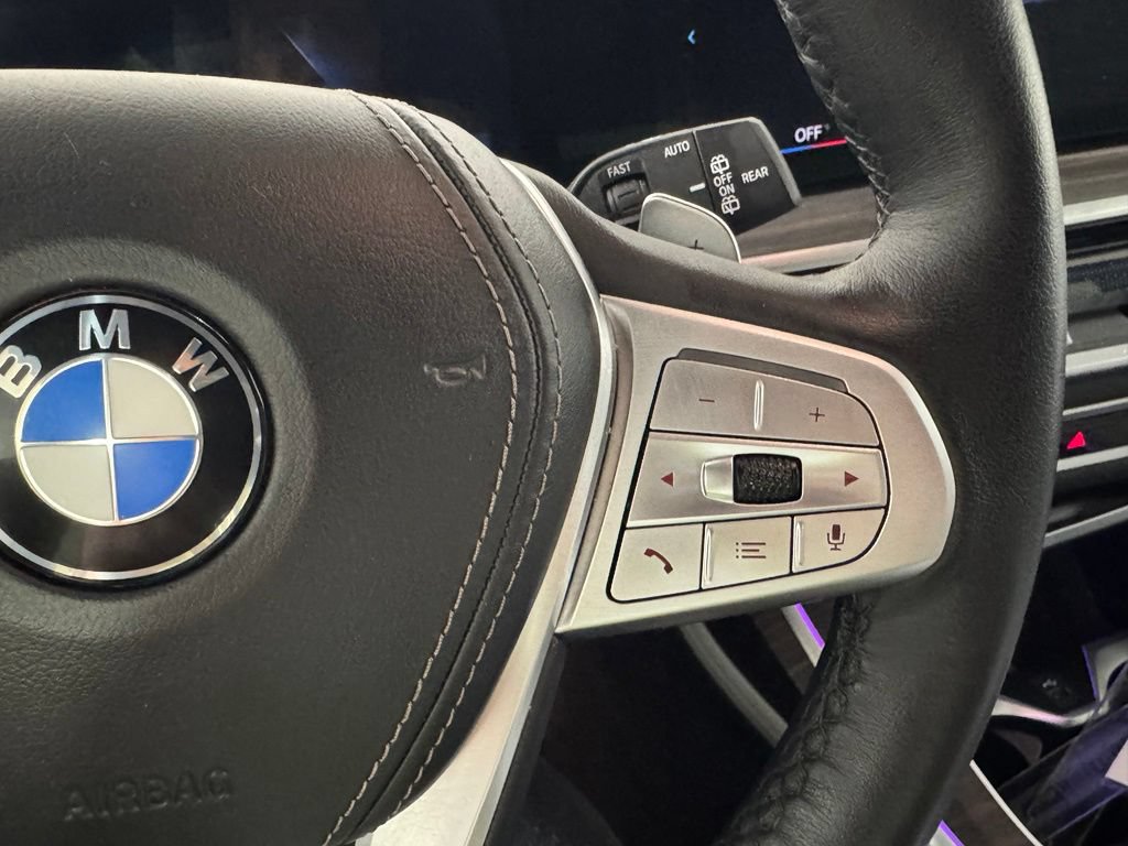 Used 2023 BMW X7 xDrive40i w/ Premium Package AWD/4WD image 27