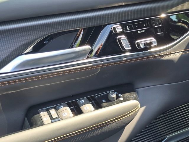 New 2026 Jeep Grand Wagoneer L Summit AWD/4WD image 46