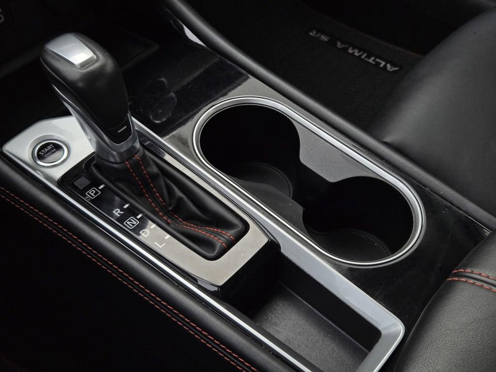 Used 2025 Nissan Altima 2.5 SR image 22