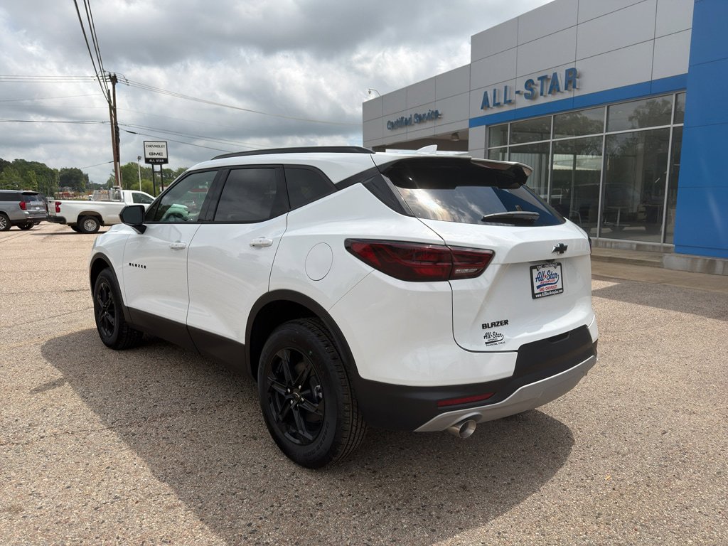 New 2026 Chevrolet Blazer LT FWD image 6