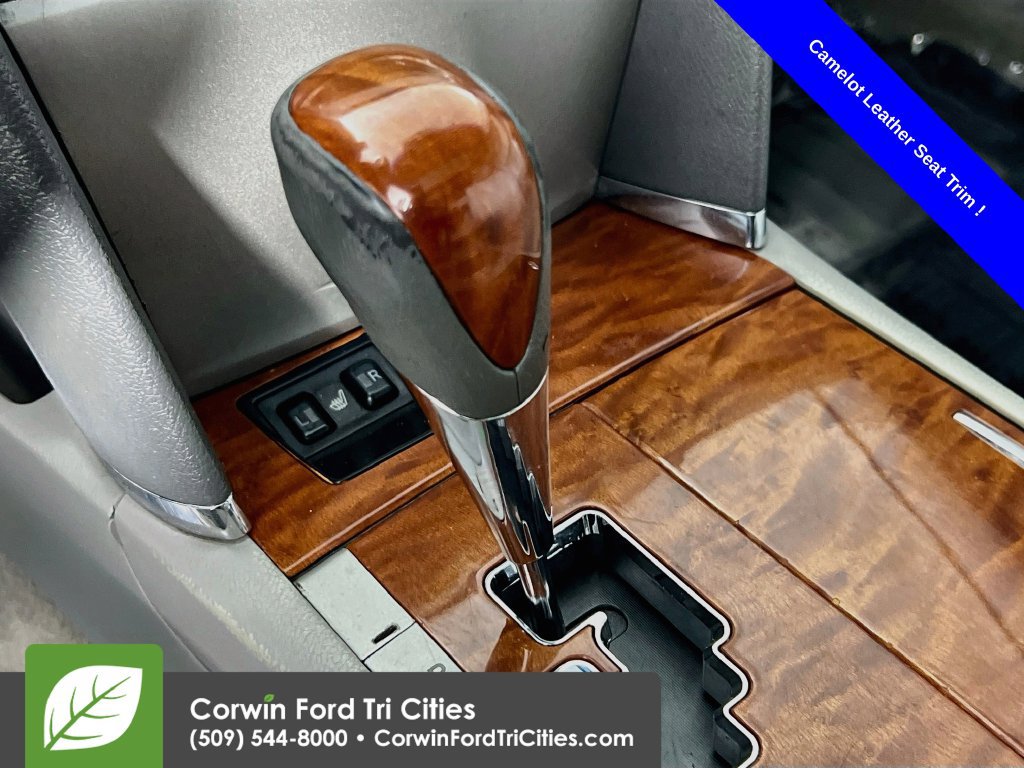 Used 2009 Toyota Camry XLE FWD image 9