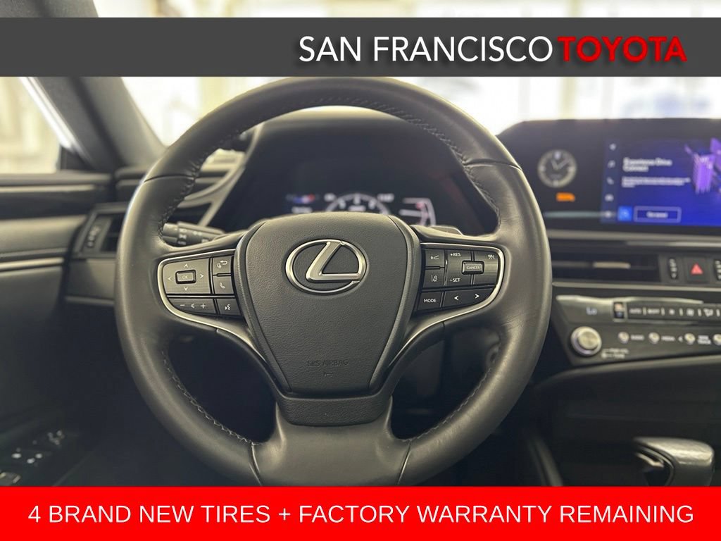 Used 2024 Lexus ES 350 w/ Accessory Package (Z1) FWD image 32