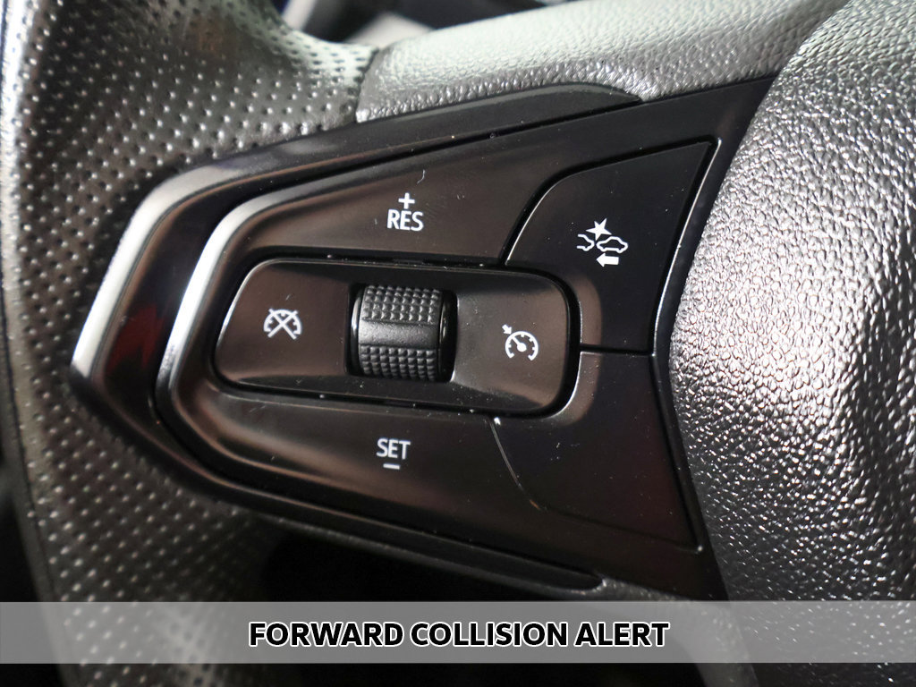 Used 2024 Chevrolet Trax LS w/ LS Convenience Package FWD image 3