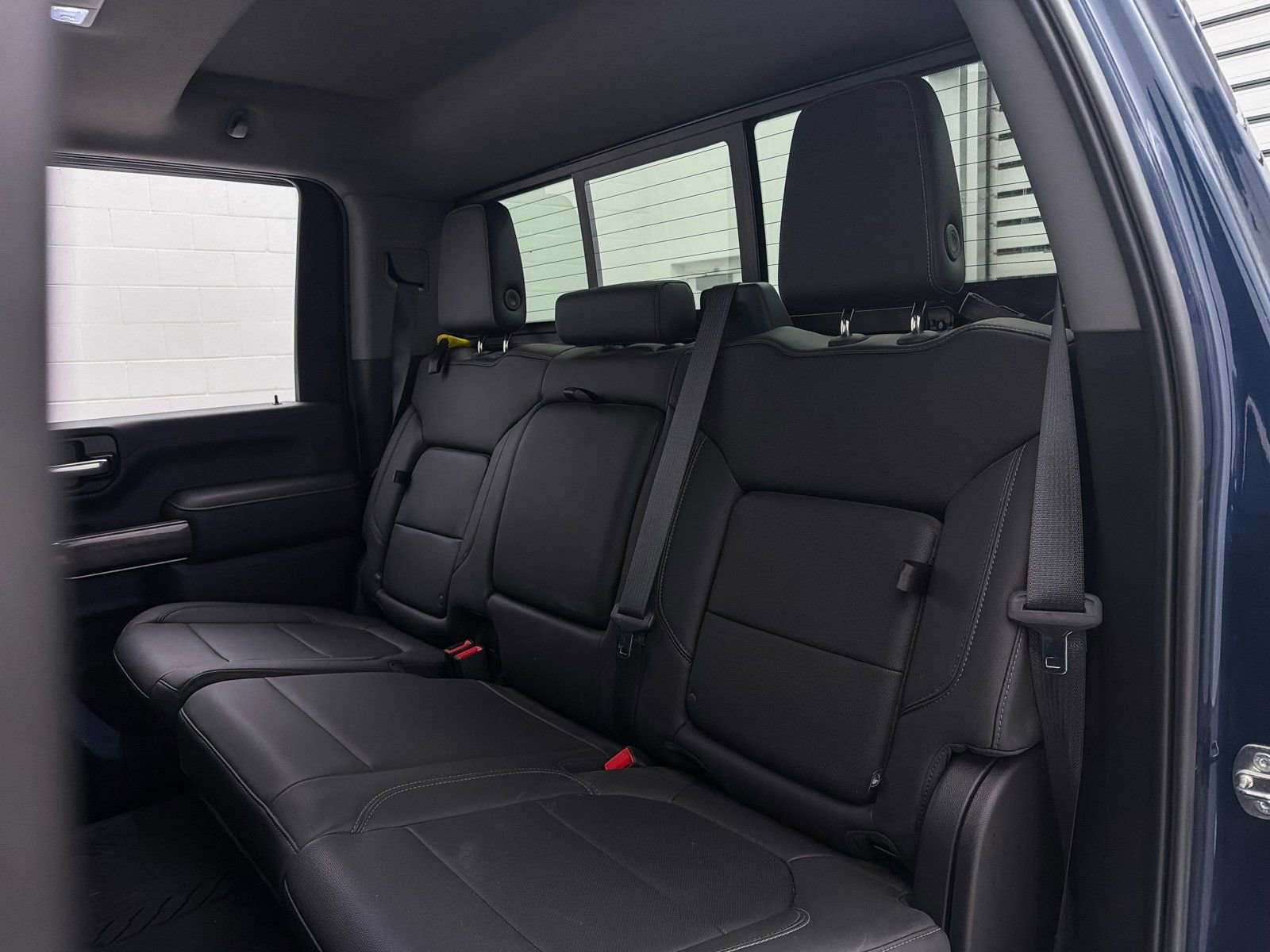 Used 2020 Chevrolet Silverado 2500 LTZ w/ LTZ Premium Package image 24