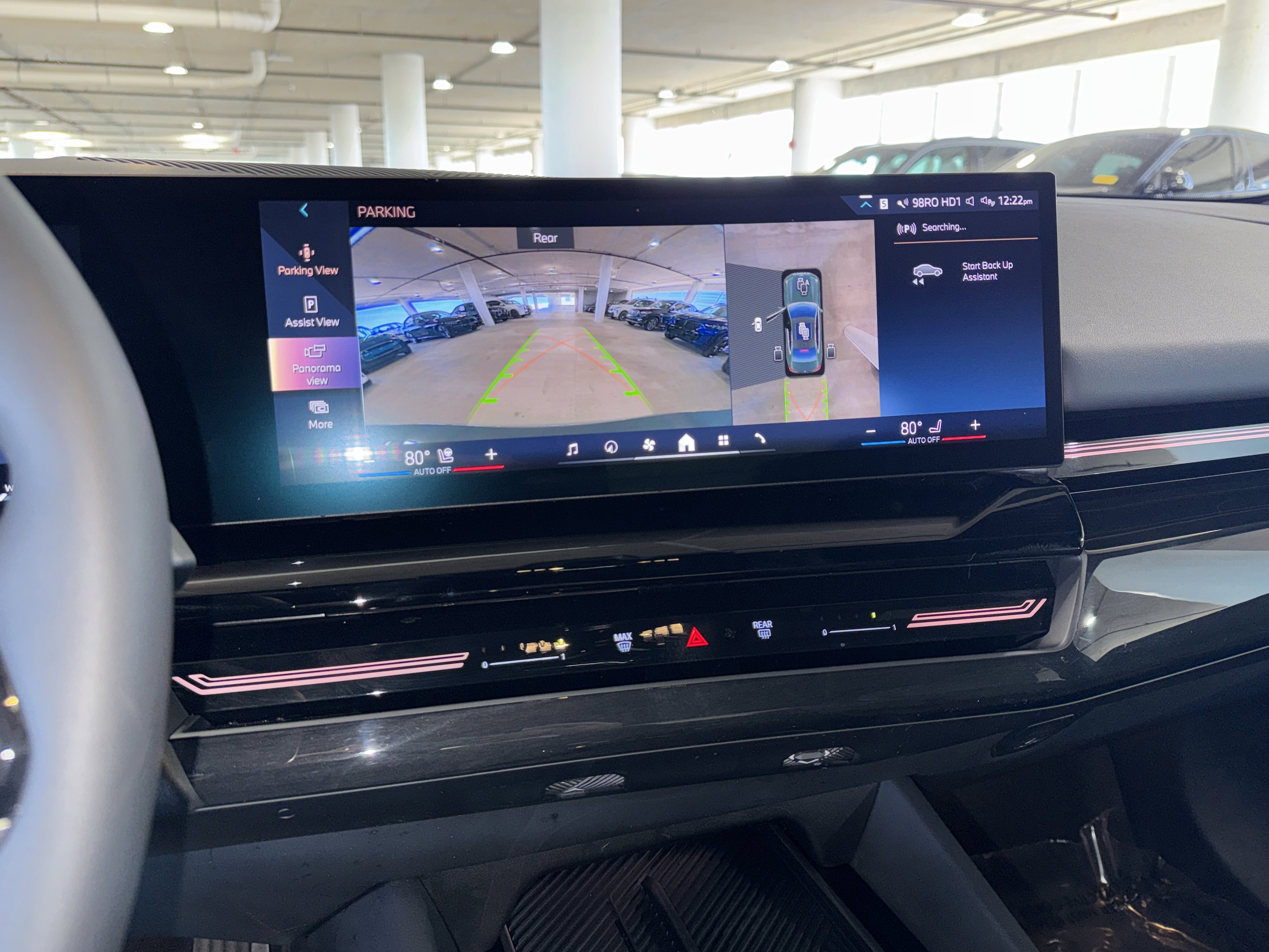 Certified 2025 BMW 530i image 27