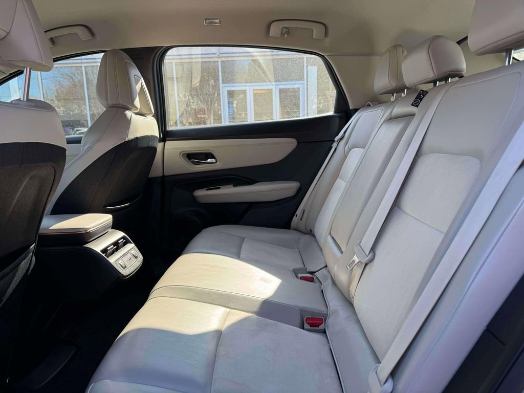 Certified 2024 Nissan Ariya ENGAGE e-4ORCE image 12