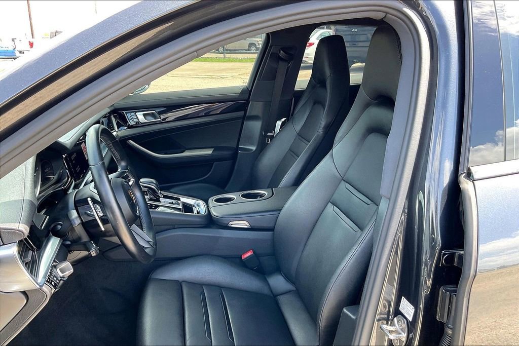 Used 2021 Porsche Panamera 4S image 18