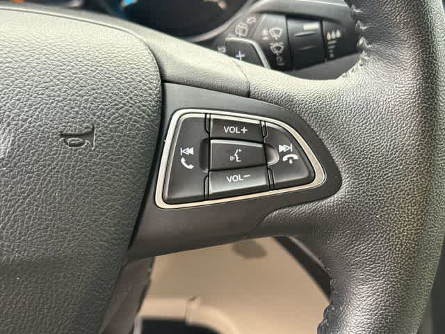 Used 2017 Ford Escape Titanium FWD image 23