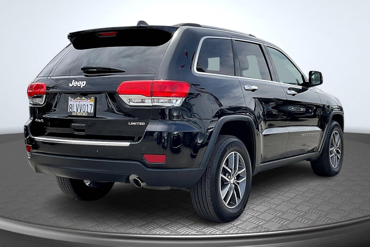 Used 2017 Jeep Grand Cherokee Limited AWD/4WD image 12