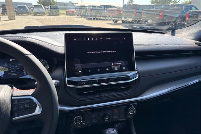 Used 2024 Jeep Compass Trailhawk image 13