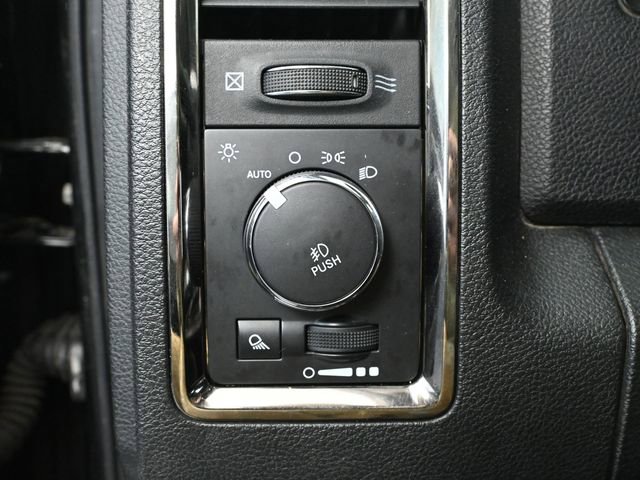 Used 2015 RAM 1500 Sport w/ Convenience Group image 31