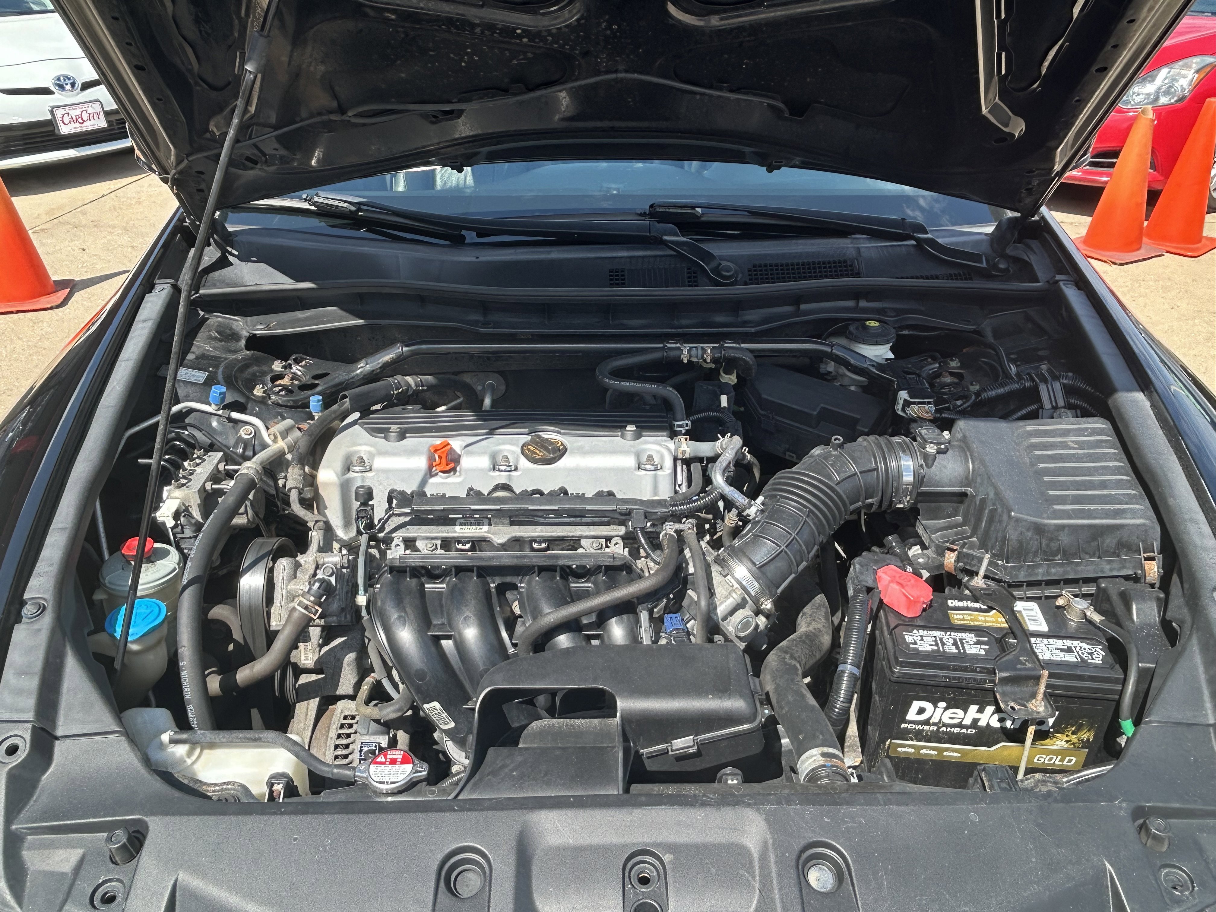 Used 2012 Honda Accord EX-L image 10