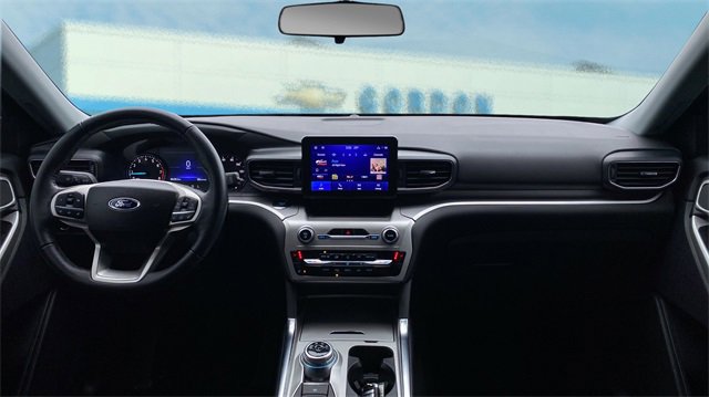 Used 2022 Ford Explorer XLT w/ Equipment Group 202A image 15