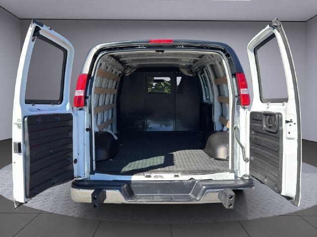 Used 2025 Chevrolet Express 2500 w/ Driver Convenience Package RWD image 23