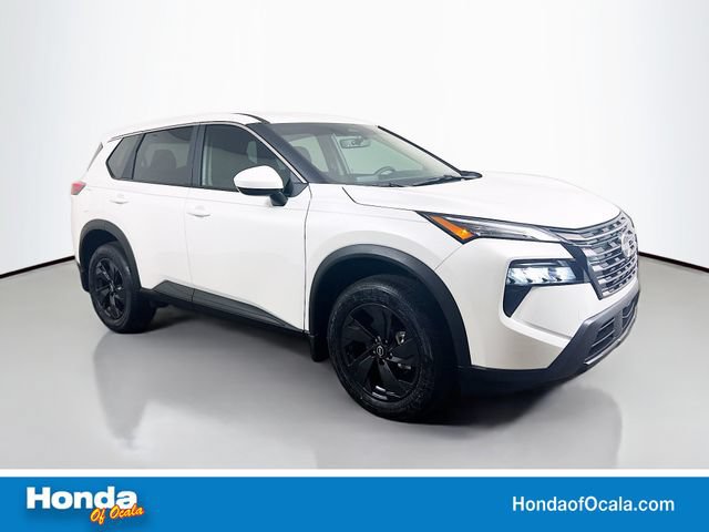 Used 2026 Nissan Rogue SV FWD image 1