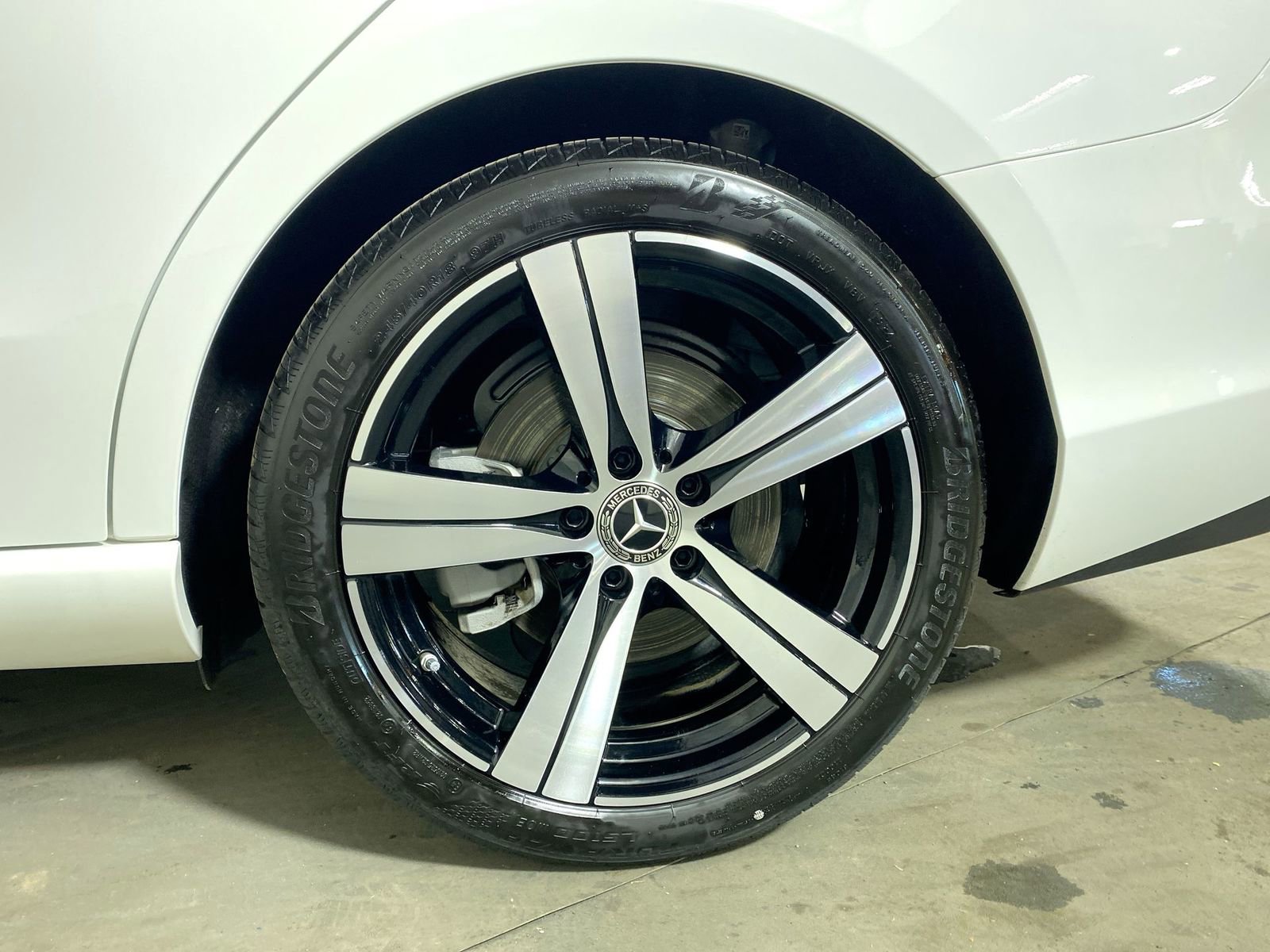 Used 2025 Mercedes-Benz C 300 Sedan image 5