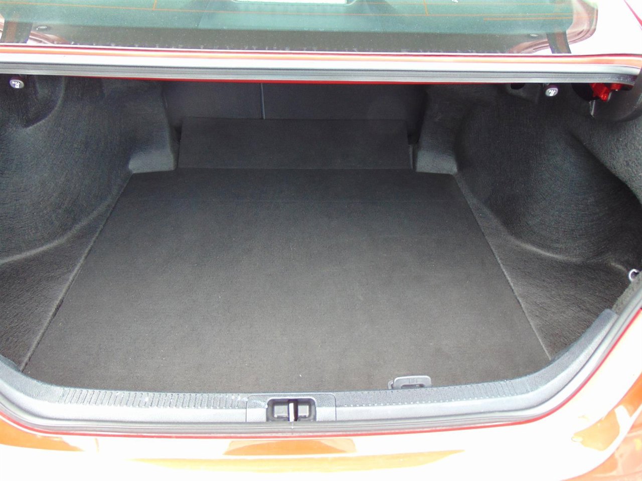 Used 2023 Toyota Camry LE image 10