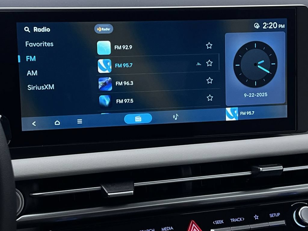Used 2025 Hyundai Tucson SEL FWD image 18