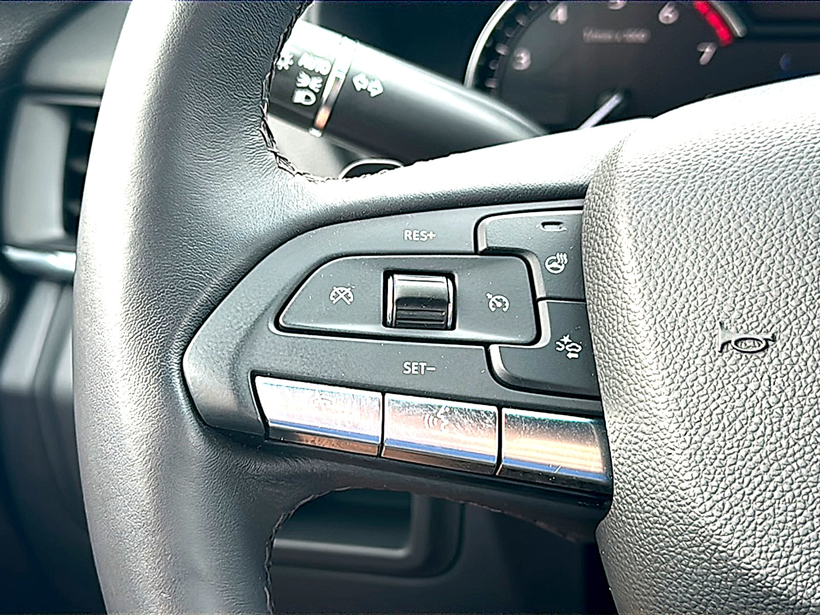 Used 2024 Cadillac CT4 Luxury w/ Cold Weather Package RWD image 30